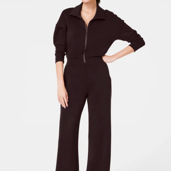 NEW Spanx AirEssentials Long Sleeve Truffle Brown Jumpsuit Sz M NWT Never Worn - Picture 1 of 4